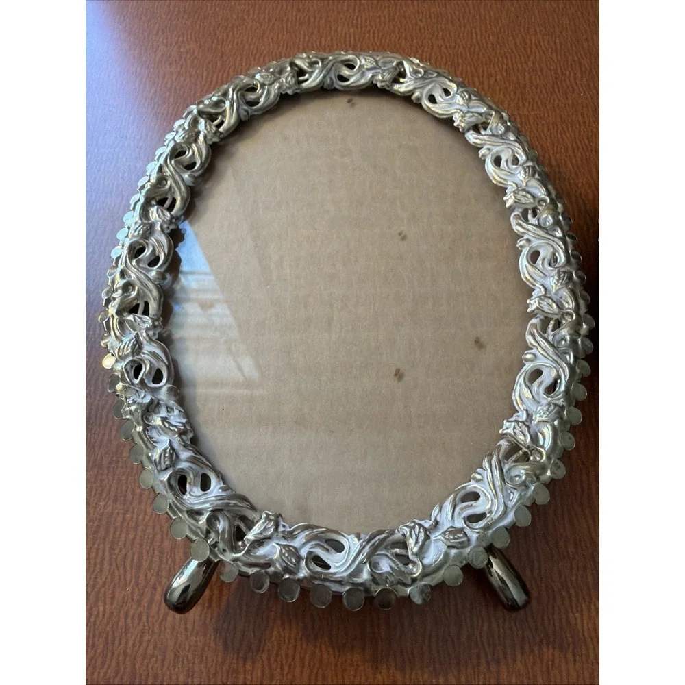 Vintage Pair Photo Frames Gold Ornate Free Standing 7.5 